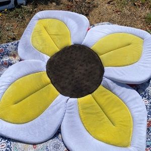 Infant bath tub sink cushion